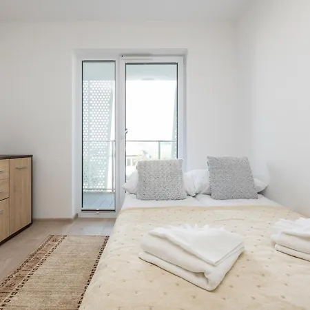 Jantar - Baltycka 6 Kołobrzeg