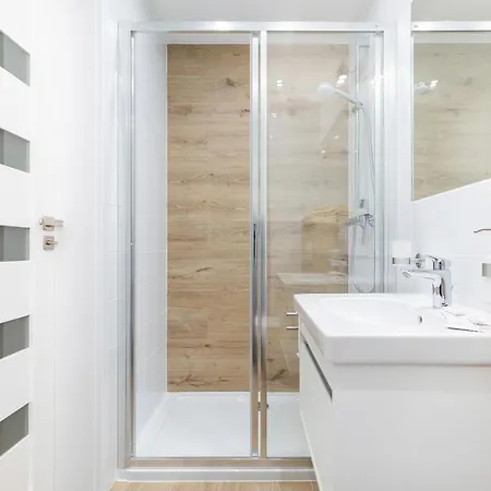 Jantar - Baltycka 6 Kołobrzeg